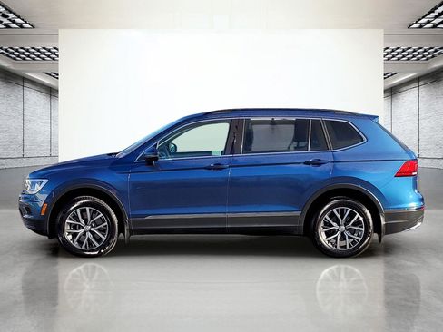 Certified 2020 Volkswagen Tiguan SE image 10