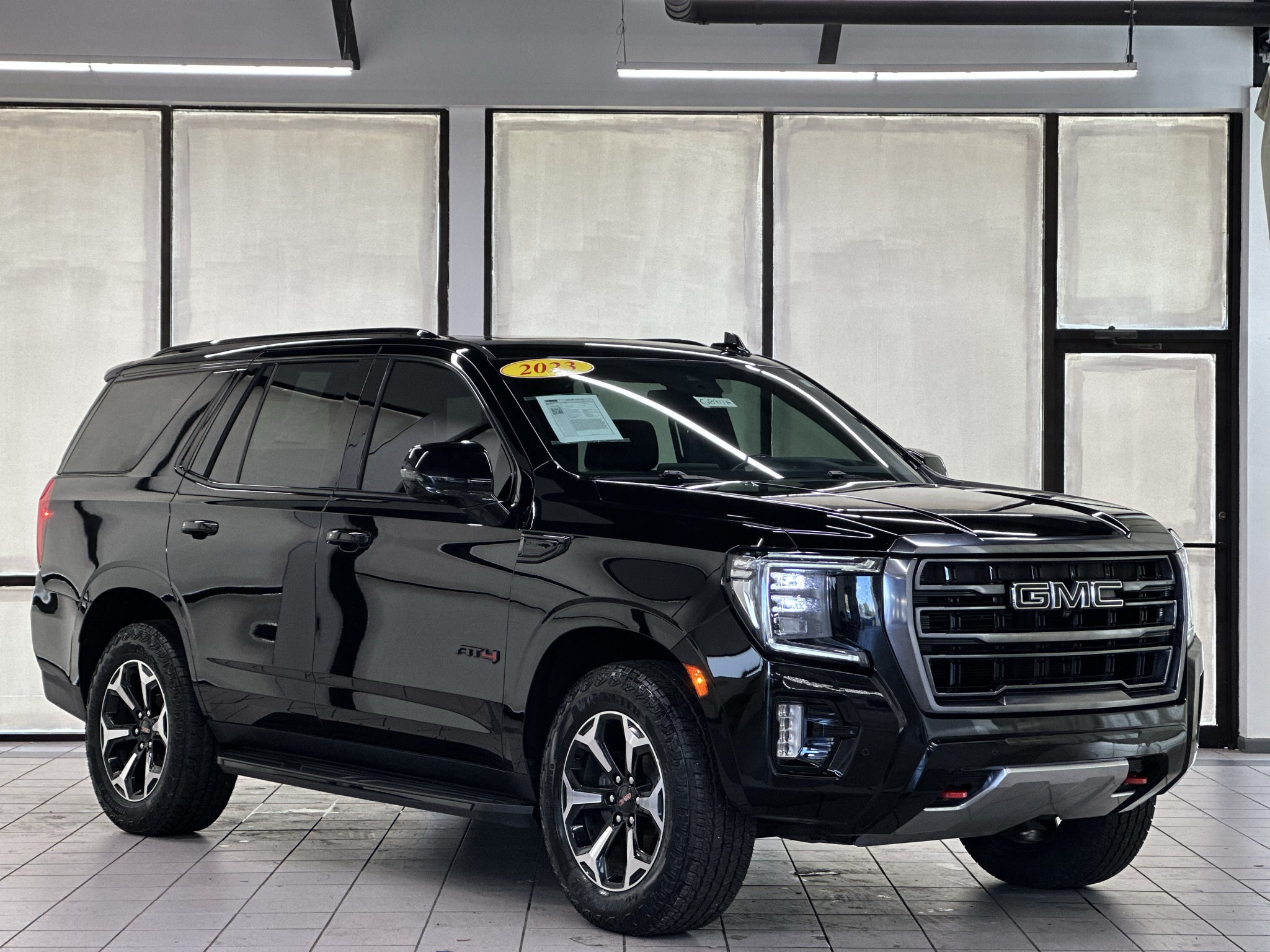Certified 2023 GMC Yukon AT4 w/ Technology Package AWD/4WD image 1