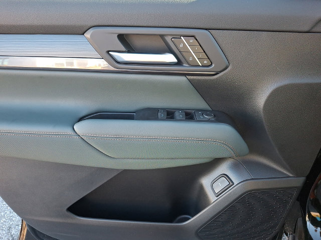 New 2027 GMC Terrain AT4 w/ Convenience Package III AWD/4WD image 9