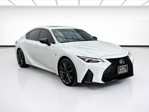 Used 2025 Lexus IS 350 F Sport w/ Navigation Package RWD image 3