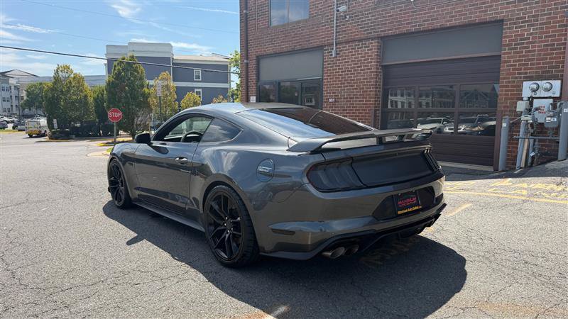 Used 2018 Ford Mustang GT RWD image 13