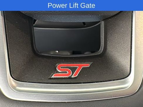 Used 2025 Ford Explorer ST image 25