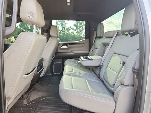 Certified 2023 GMC Sierra 1500 SLT w/ SLT Premium Package image 8