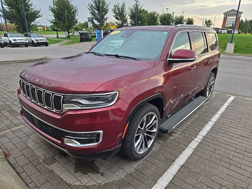 Used 2022 Jeep Wagoneer Series III w/ Premium Group I AWD/4WD image 1