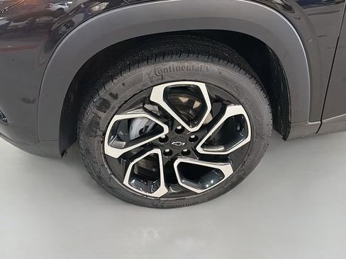 Used 2024 Chevrolet Trax RS w/ Driver Confidence Package image 28