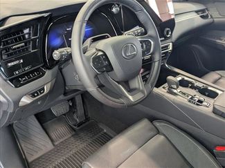 New 2026 Lexus RX 450h AWD video 3