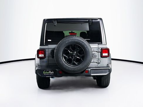 Used 2023 Jeep Wrangler Unlimited w/ 8.4" Radio Group AWD/4WD image 7