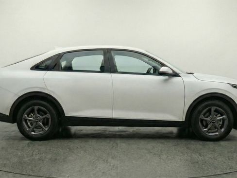 Used 2025 Kia K4 FWD image 11