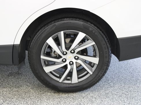 Used 2022 Chevrolet Equinox LT FWD image 10