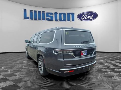 Used 2023 Jeep Grand Wagoneer L Series II image 5