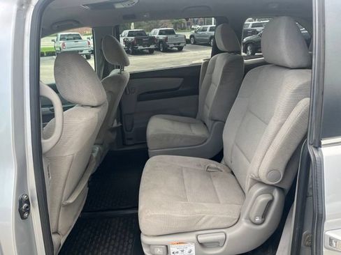 Used 2011 Honda Odyssey EX image 38