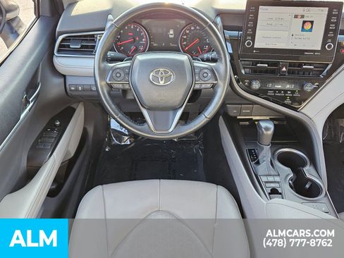 Used 2023 Toyota Camry XSE image 6
