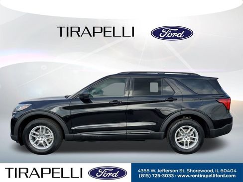 New 2026 Ford Explorer Active image 2