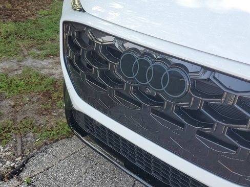 New 2026 Audi Q3 quattro 2.0T AWD/4WD image 11
