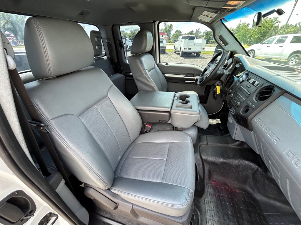 Used 2015 Ford F250 XL w/ Power Equipment Group RWD image 21