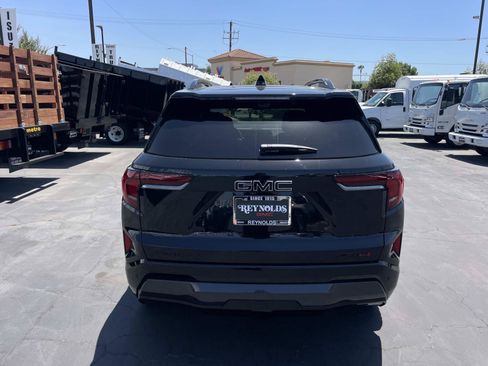 New 2026 GMC Terrain AT4 w/ Technology Package II AWD/4WD image 6
