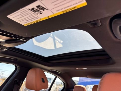 Used 2020 BMW M340i w/ Parking Assistance Package image 10