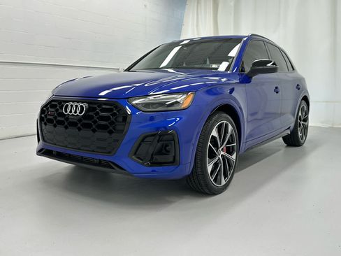 Used 2023 Audi SQ5 Prestige AWD/4WD image 4