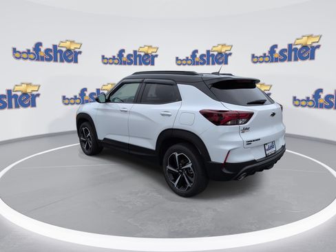 Certified 2023 Chevrolet TrailBlazer RS w/ Sun and Liftgate Package AWD/4WD image 6
