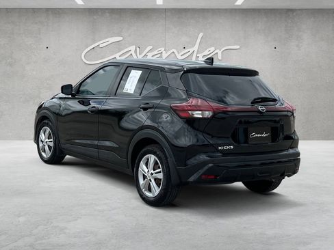 Certified 2022 Nissan Kicks S FWD image 14