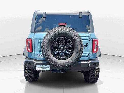 Certified 2021 Ford Bronco First Edition AWD/4WD image 5