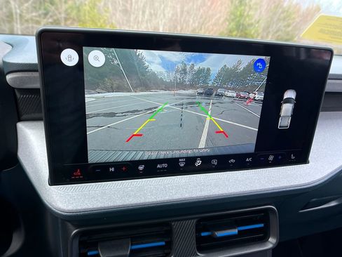 Used 2025 Ford Maverick XLT w/ XLT Luxury Package image 18