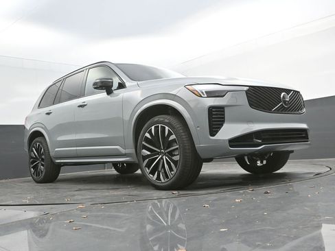 New 2026 Volvo XC90 B6 Ultra w/ Protection Package Premier AWD/4WD image 37