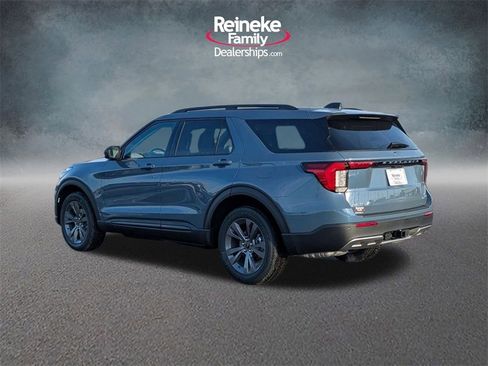 New 2026 Ford Explorer Active w/ Active Comfort Package image 8