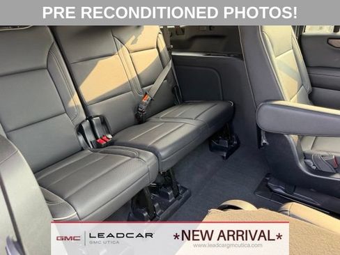 Used 2025 GMC Yukon XL Elevation w/ LPO, Get Active Package AWD/4WD image 16
