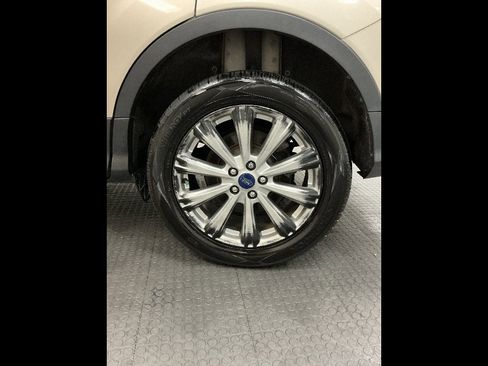Used 2017 Ford Escape Titanium image 35