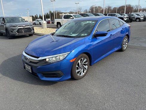 Used 2018 Honda Civic EX image 17