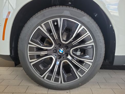 Used 2026 BMW X3 xDrive30 w/ Convenience Package image 12