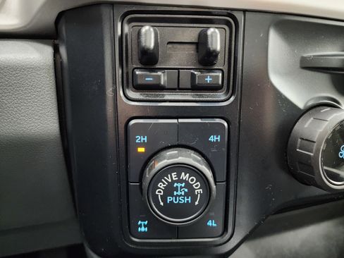 Used 2023 Ford F350 XLT w/ Tremor Off-Road Package image 47