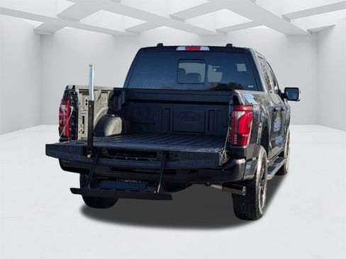 New 2026 Ford F150 Platinum image 14