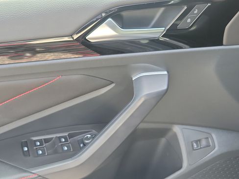 Certified 2023 Volkswagen Jetta GLI Autobahn FWD image 23