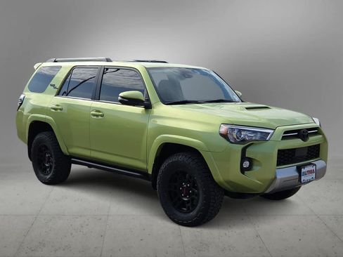 Certified 2023 Toyota 4Runner TRD Off-Road Premium w/ Moonroof Package AWD/4WD image 2