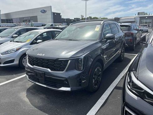 Used 2024 Kia Sorento S w/ Panoramic Sunroof Package AWD/4WD image 1