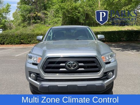 Used 2023 Toyota Tacoma SR5 w/ Technology Package image 4