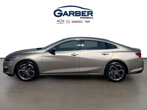 Used 2023 Chevrolet Malibu LT w/ Driver Confidence Package FWD image 2