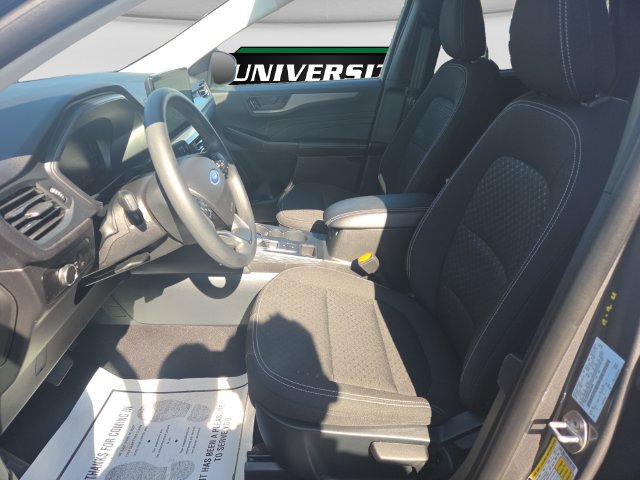 Used 2025 Ford Escape Active w/ Tech Pack #1 FWD image 30