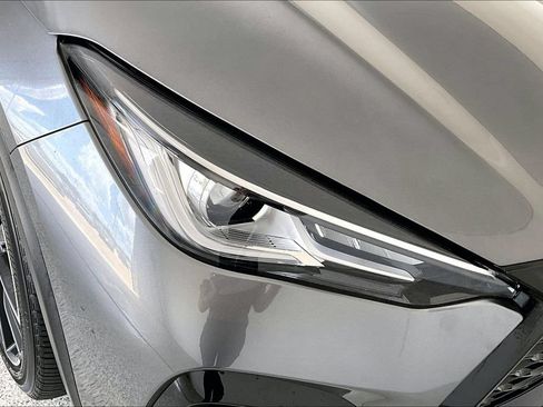 Used 2023 INFINITI QX50 Sport FWD image 36