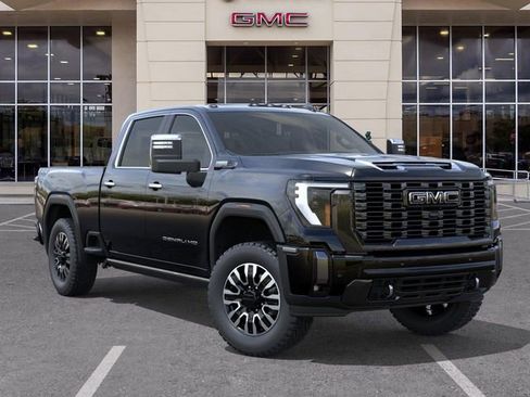 New 2026 GMC Sierra 2500 Denali Ultimate w/ LPO, Black Badging Package AWD/4WD image 7