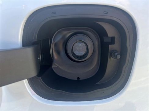 Used 2023 Cadillac XT5 Premium Luxury image 24