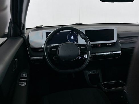 Used 2024 Hyundai Ioniq 5 SEL image 18