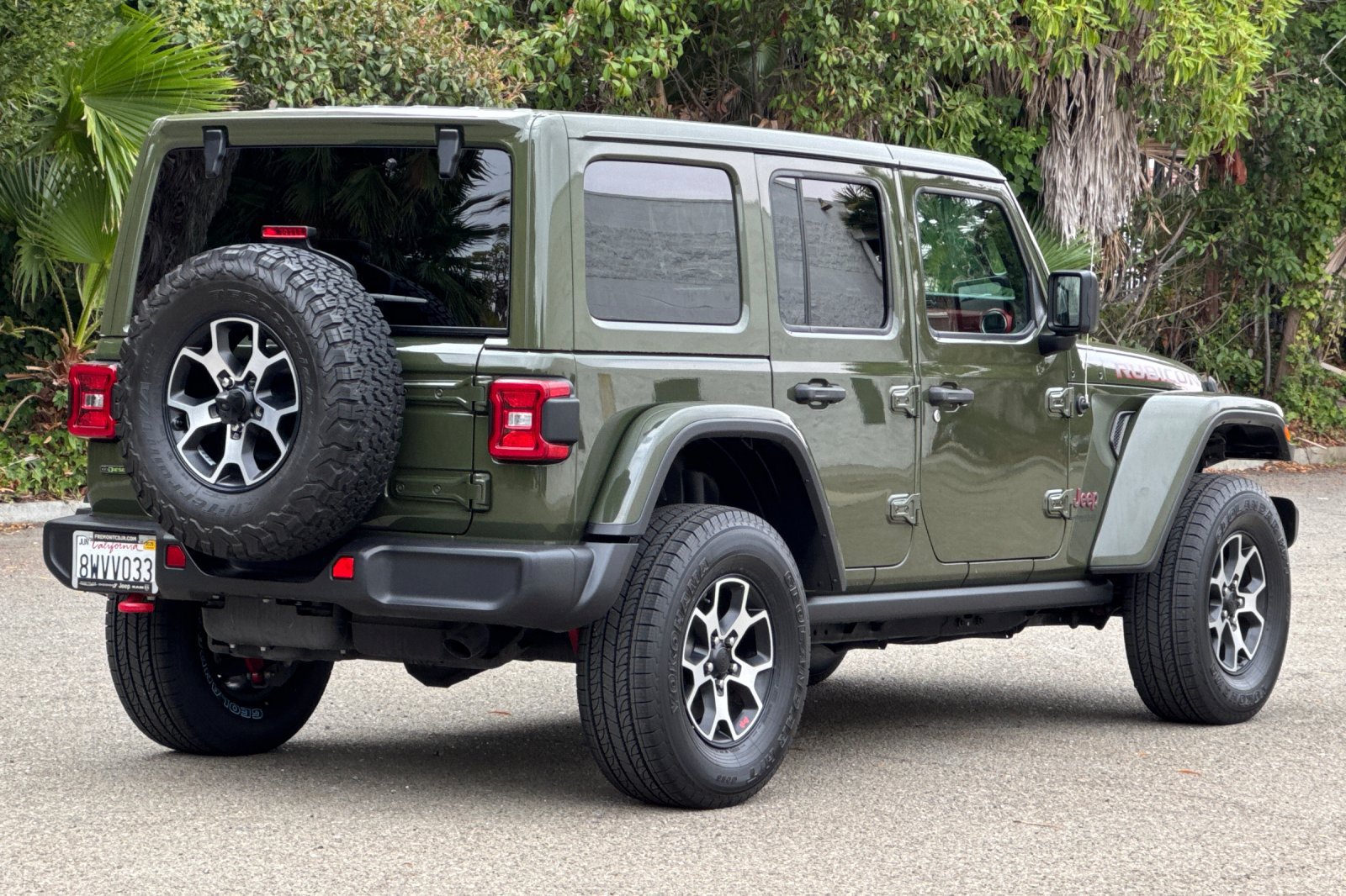Used 2021 Jeep Wrangler Unlimited Rubicon AWD/4WD image 3
