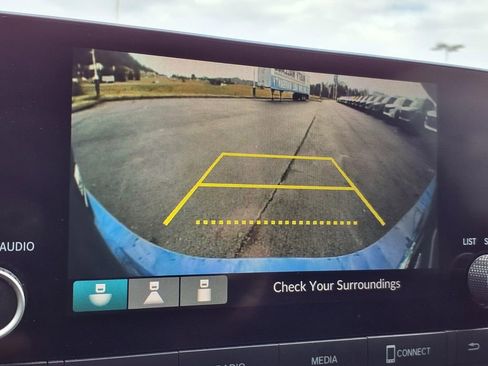 Used 2022 Honda Civic EX image 18