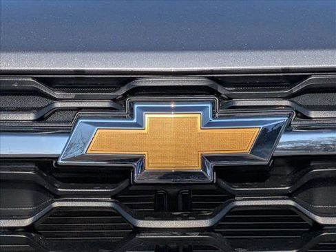 New 2026 Chevrolet Trax LS image 17