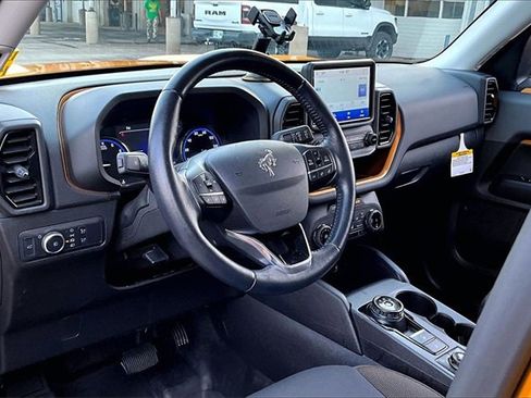 Used 2022 Ford Bronco Sport Badlands image 17