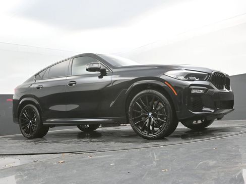 Used 2021 BMW X6 sDrive40i w/ M Sport Package image 34