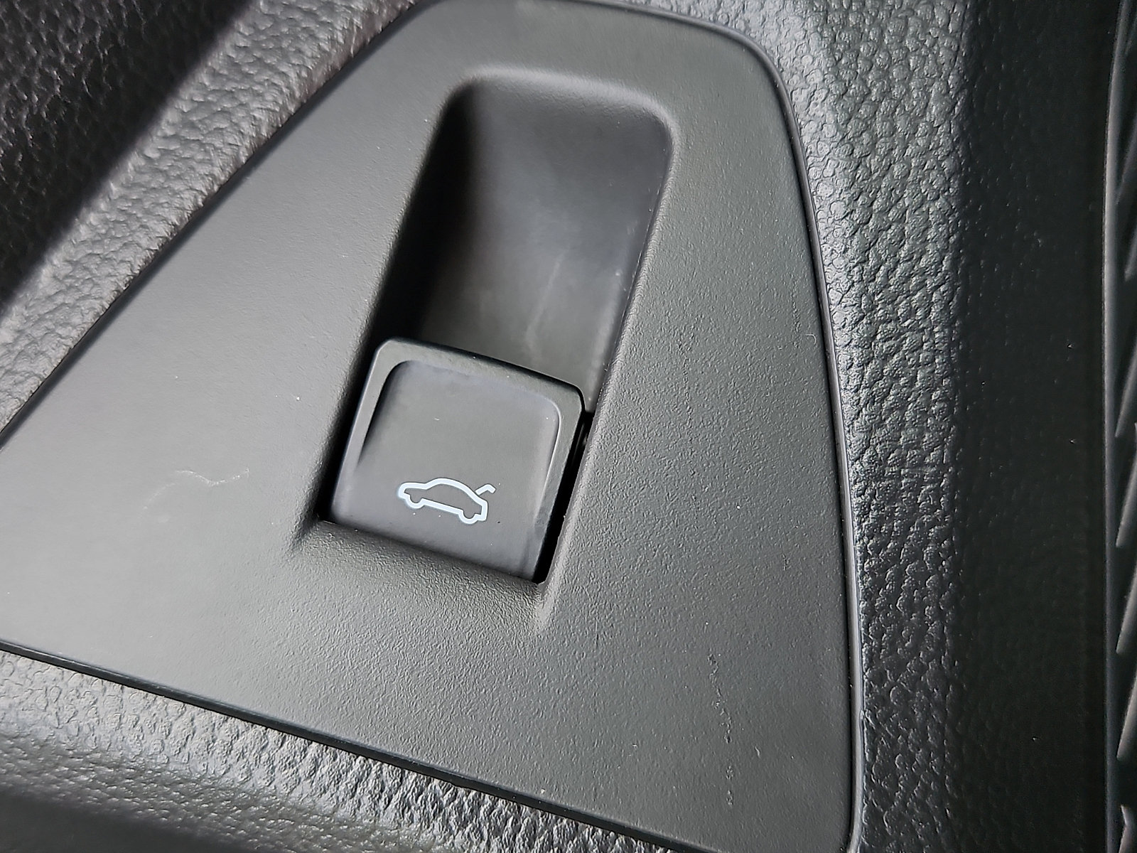 Used 2019 Volkswagen Jetta S FWD image 27